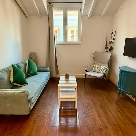 Lis Alfama Casa דירה